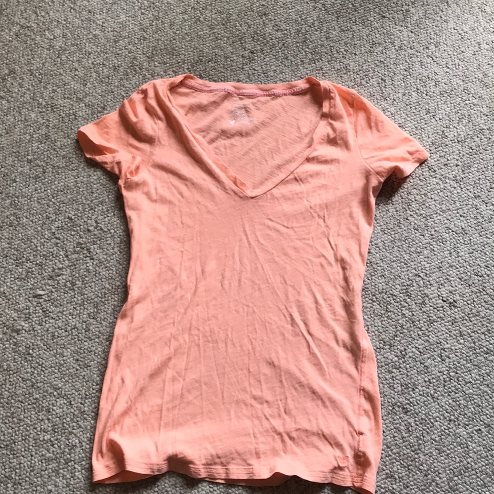 American Eagle ladies tee shirt